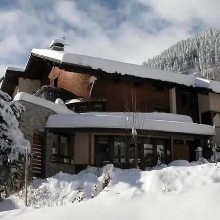 Haus Am Fang Bed & Breakfast