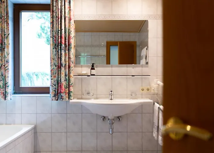 לינה וארוחת בוקר Haus Am Fang סן אנטון