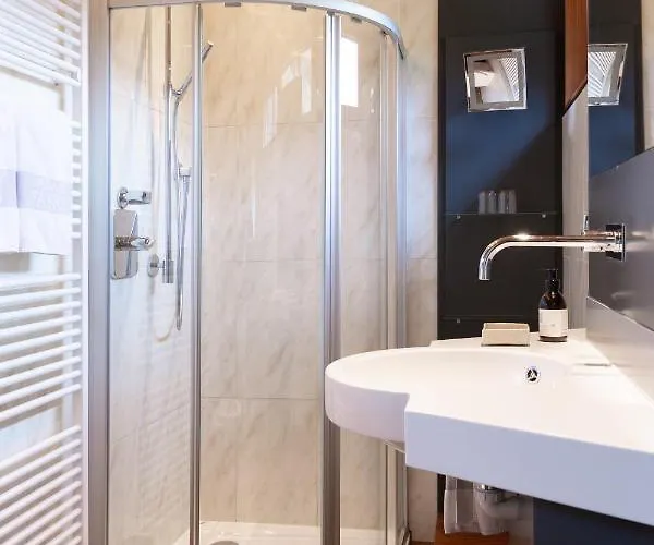 Haus Am Fang לינה וארוחת בוקר 3*