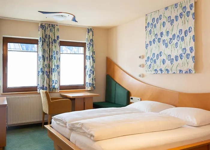 לינה וארוחת בוקר Haus Am Fang