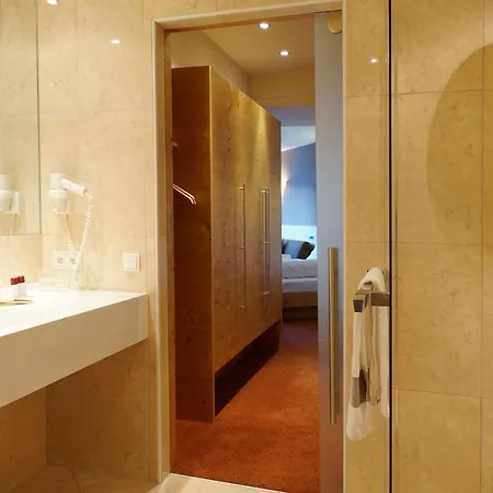 Haus Am Fang 住宿加早餐酒店